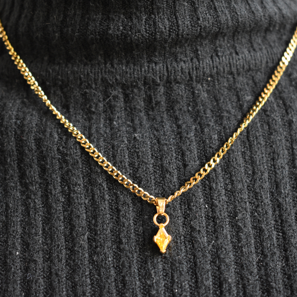 Agosto - Set Cadena + Aros Oro miel II
