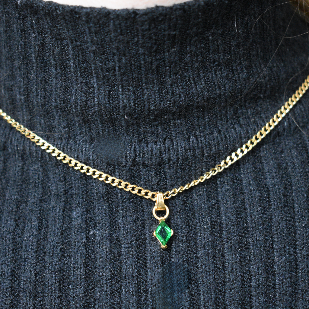 Marzo -  Set Cadena + Aros Verde oscuro II