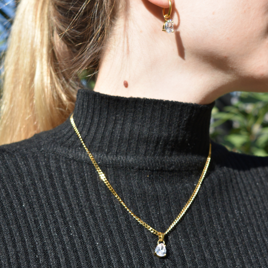 Abril - Set Cadena + Aros Diamante