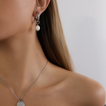 HENA - ARO DE PERLA NATURAL PLATEADO